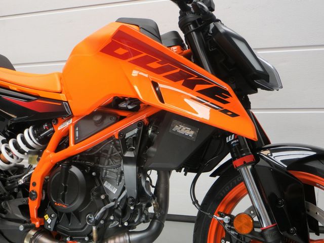 ktm - 390-duke-abs