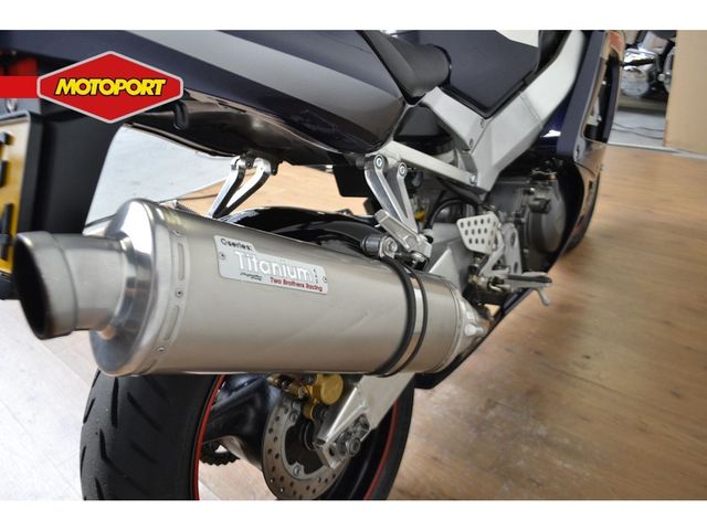 honda - cbr-900-rr-fireblade