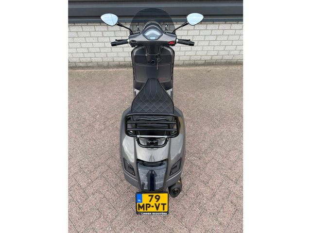 vespa - gts-300