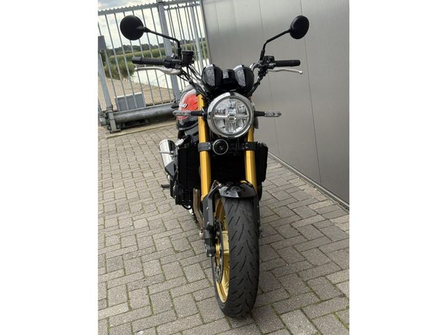 kawasaki - z900rs-se