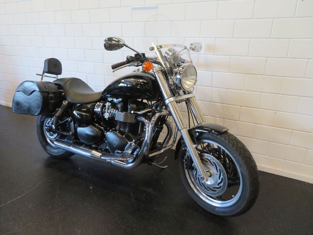 triumph - speedmaster
