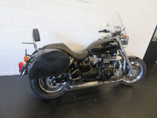 triumph - speedmaster