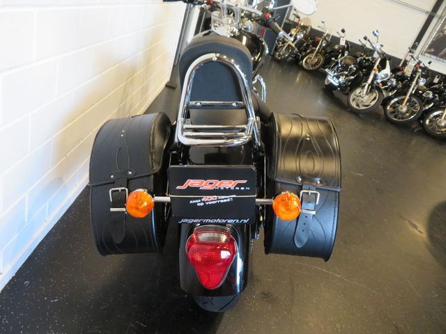 triumph - speedmaster