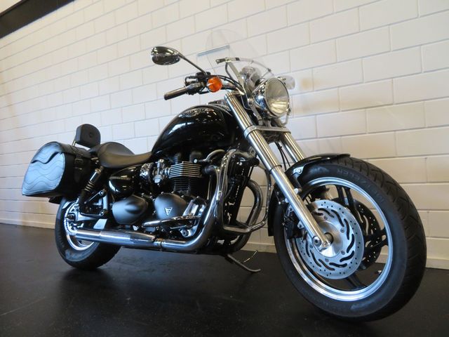 triumph - speedmaster