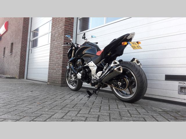kawasaki - z1000-abs