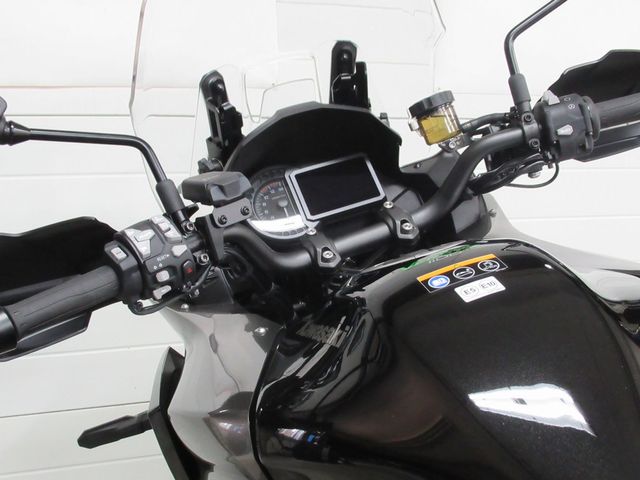 kawasaki - versys-1100-se