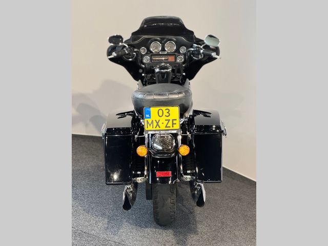 harley-davidson - electra-glide-ultra-classic-flhtcui