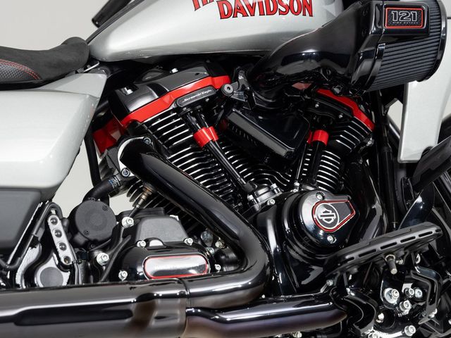 harley-davidson - road-glide-screamin-eagle-cvo-fltrxse