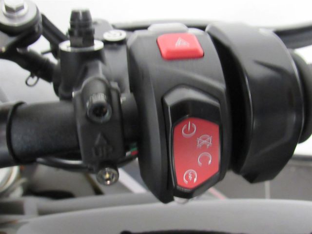 triumph - speed-triple-1200-rs