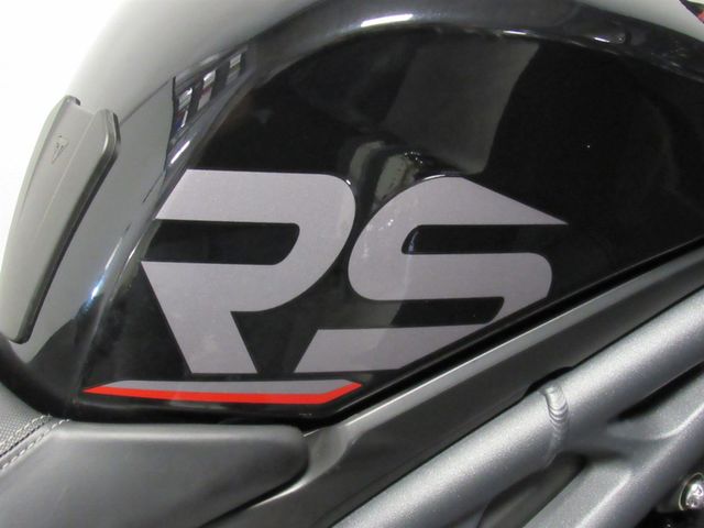 triumph - speed-triple-1200-rs