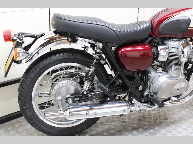 kawasaki - w800
