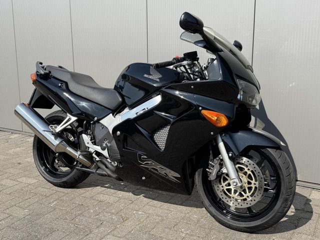 honda - vfr-800-fi