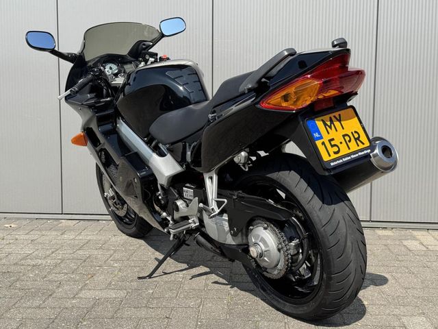 honda - vfr-800-fi