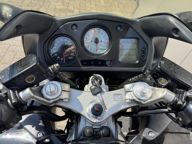 honda - vfr-800-fi