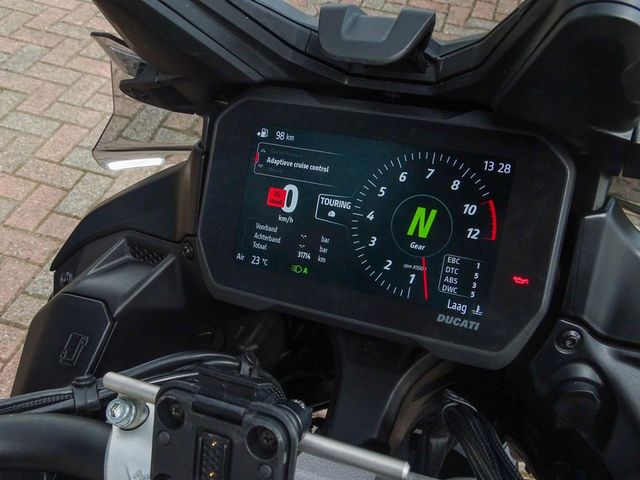 ducati - multistrada-v4-rally