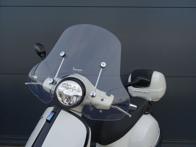 vespa - gts-300-super-sport