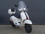 VESPA GTS 300 SUPER SPORT