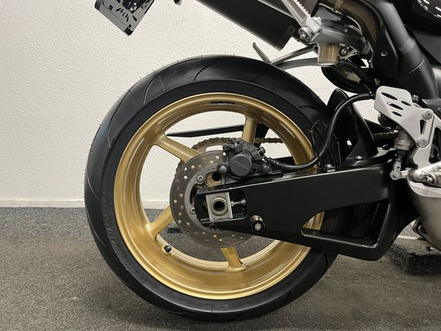 yamaha - yzf-r1