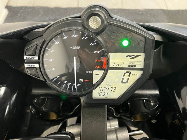 yamaha - yzf-r1