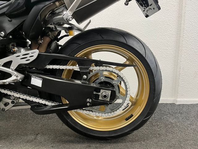 yamaha - yzf-r1
