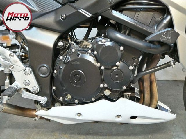 suzuki - gsr-750-a