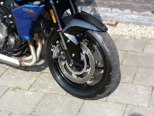 triumph - tiger-sport-660