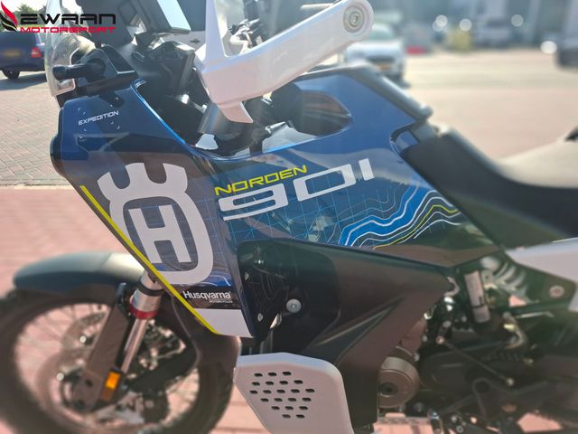 husqvarna - norden-901-expedition