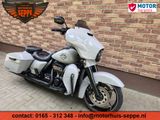 HARLEY-DAVIDSON STREET GLIDE SPECIAL 114