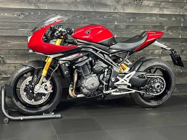 triumph - speed-triple-1200-rr