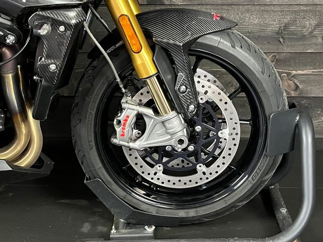 triumph - speed-triple-1200-rr