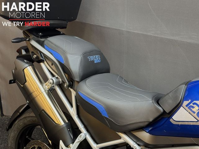 triumph - tiger-1200-gt-pro