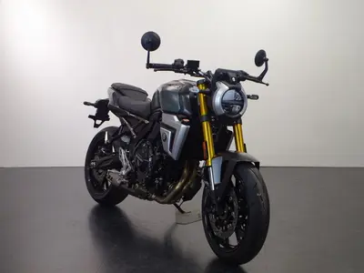 SUZUKI GSX-8T – foto 3