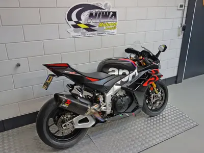 APRILIA RSV 4 FACTORY – foto 3