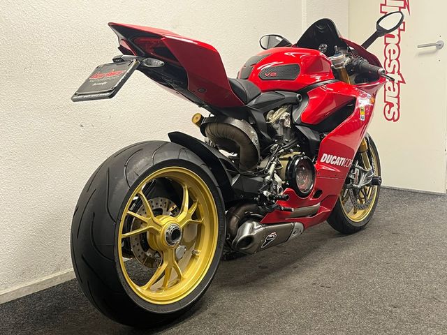 ducati - 1199-panigale-s