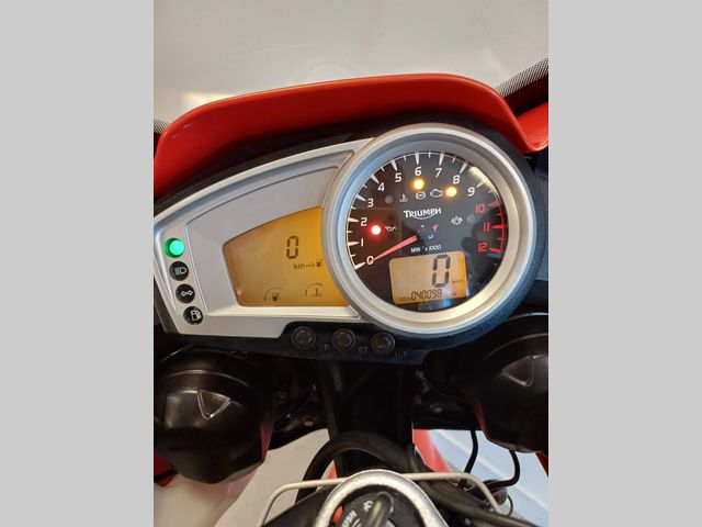 triumph - tiger-1050-abs