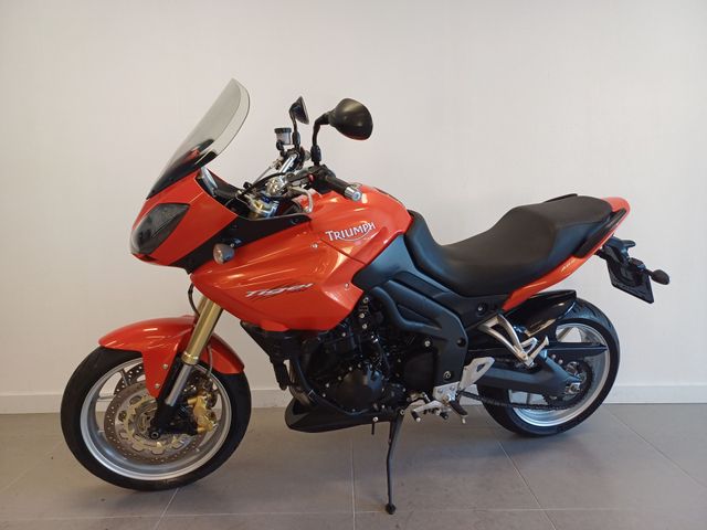 triumph - tiger-1050-abs