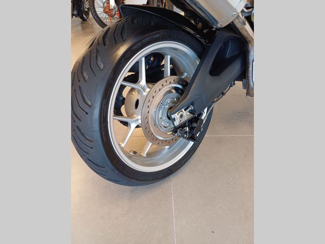 triumph - tiger-1050-abs