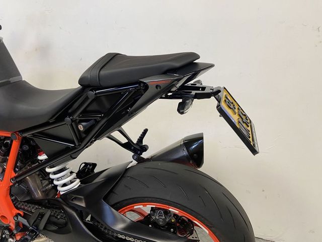 ktm - 1290-super-duke-r