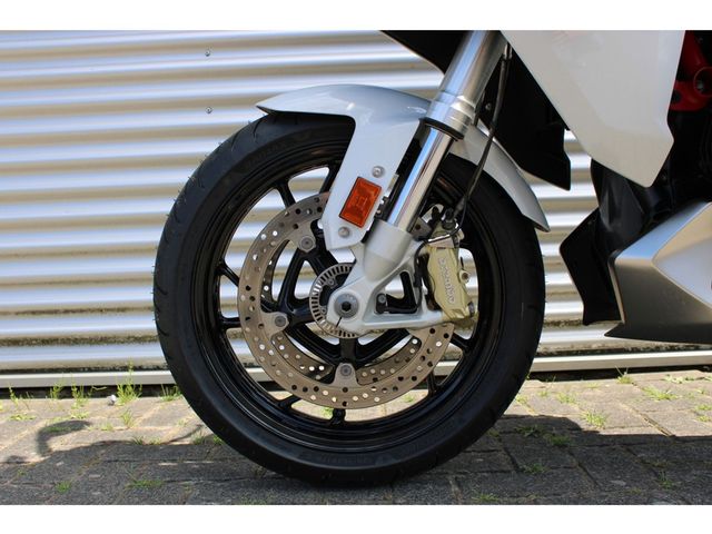 bmw - r-1250-rs