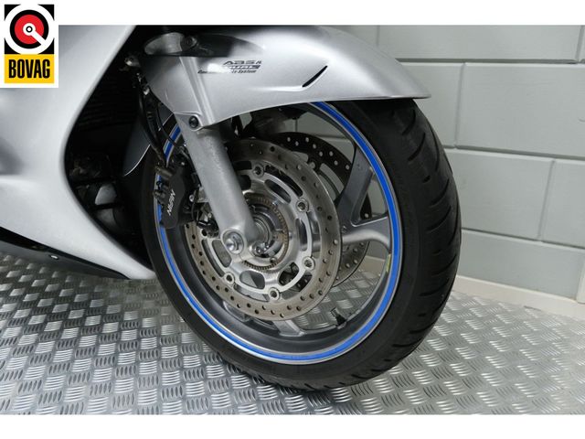 honda - st-1300-pan-european-abs