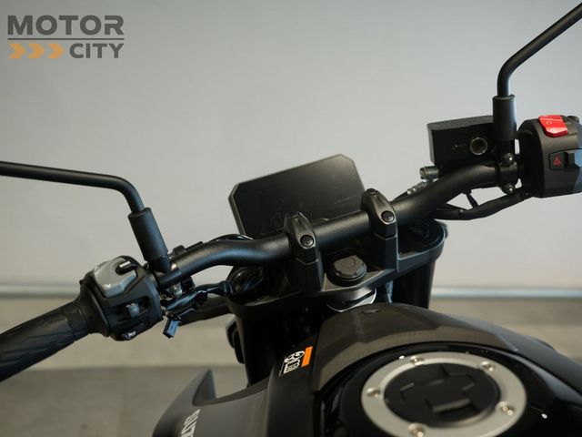 suzuki - gsx-8s
