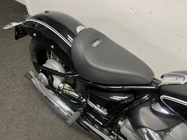 bmw - r-18
