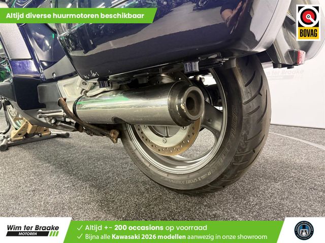 honda - st-1100-pan-european