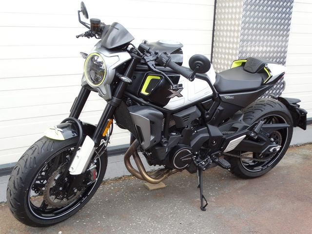 cfmoto - 700-cl-x-sport