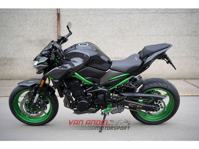 kawasaki - z900