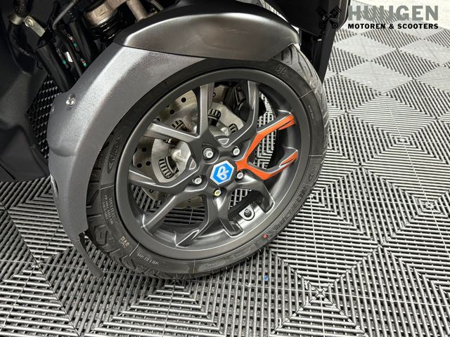 piaggio - mp3-530-hpe-advance-exlusive