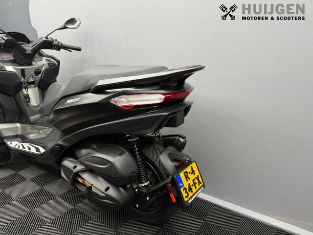 piaggio - mp3-530-hpe-advance-exlusive