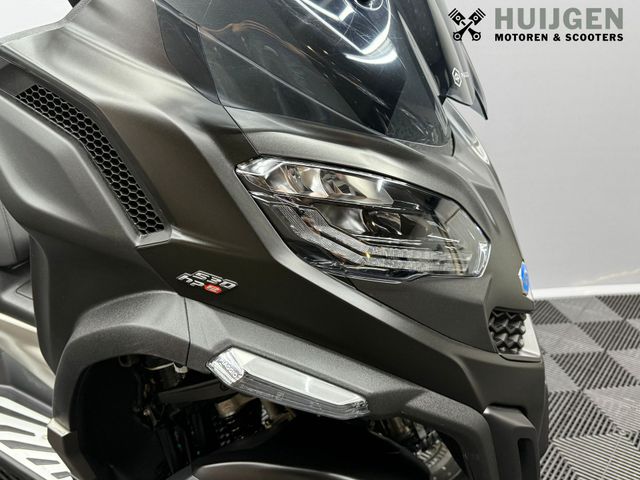piaggio - mp3-530-hpe-advance-exlusive