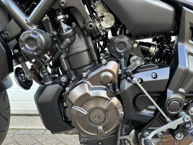 yamaha - mt-07-abs