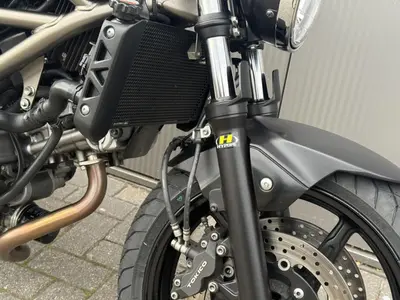 SUZUKI SV 650 A – foto 3